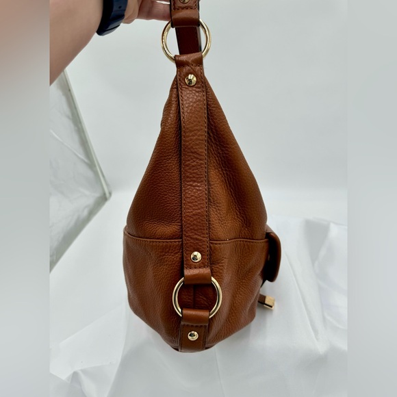 GUC Michael Kors Brown Leather Fulton Hobo Bag with Gold Hardware - Picture 3 of 12